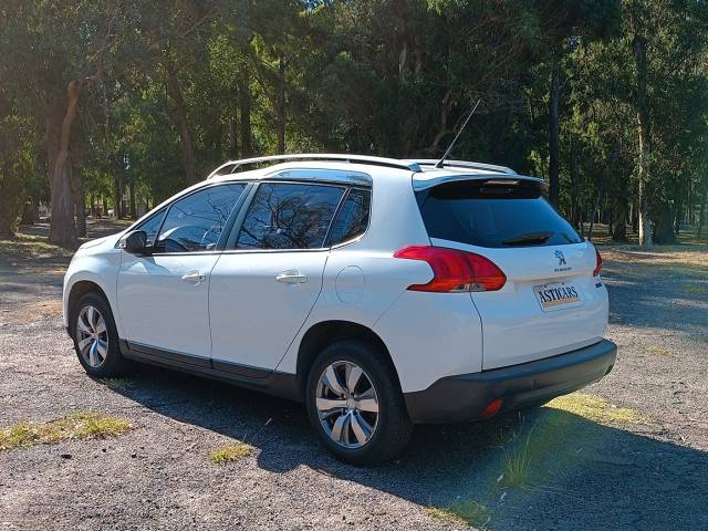 Peugeot 2008 - Active 1.2 AT Año 2015 Precio de venta: U$S13.500